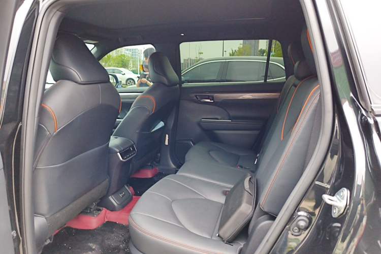 Used Toyota Crown Kluger 2024 2.5L HEV Four-Wheel Drive Premium Edition Interior 4