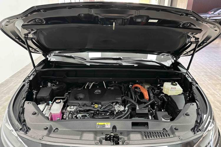 Used Toyota Crown Kluger 2024 2.5L HEV Four-Wheel Drive Premium Edition Interior 4
