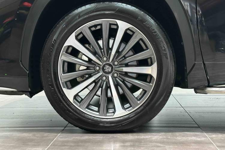Used Toyota Crown Kluger 2024 2.5L HEV Four-Wheel Drive Premium Edition Interior 5