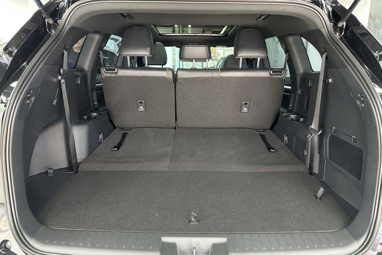Used Toyota Crown Kluger 2024 2.5L HEV Four-Wheel Drive Luxury Edition Interior 6