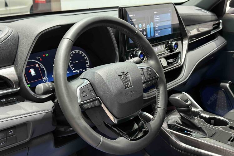 Used Toyota Crown Kluger 2024 2.5L HEV Four-Wheel Drive Premium Edition Interior 8