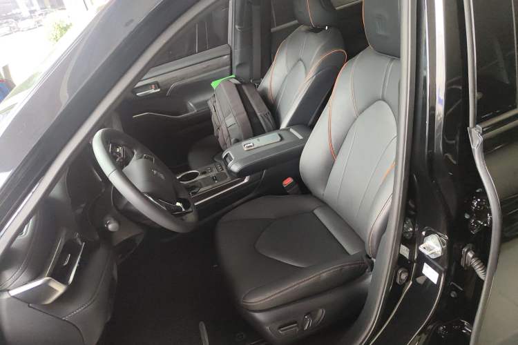 Used Toyota Crown Kluger 2024 2.5L HEV Four-Wheel Drive Luxury Edition Left Front Seat