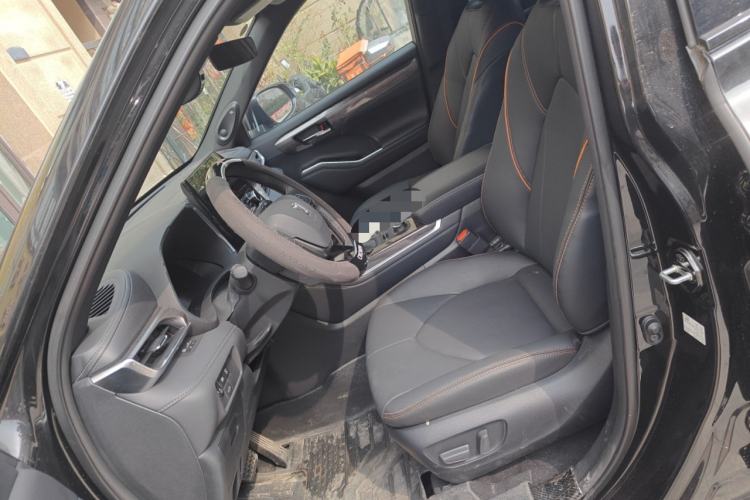 Used Toyota Crown Kluger 2024 2.0T All-Wheel-Drive Prestige Version Left Front Seat