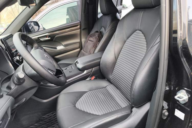 Used Toyota Crown Kluger 2024 2.5L HEV Four-Wheel Drive Luxury Edition Left Front Seat