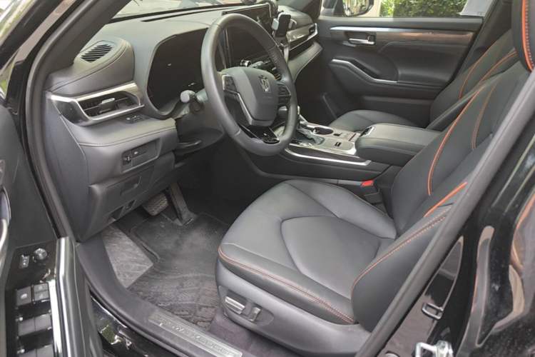 Used Toyota Crown Kluger 2024 2.5L HEV Four-Wheel Drive Luxury Edition Left Front Seat