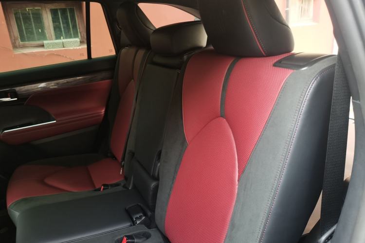 Used Toyota Crown Kluger 2024 2.5L HEV Four-Wheel Drive Flagship Edition Left Rear Seat
