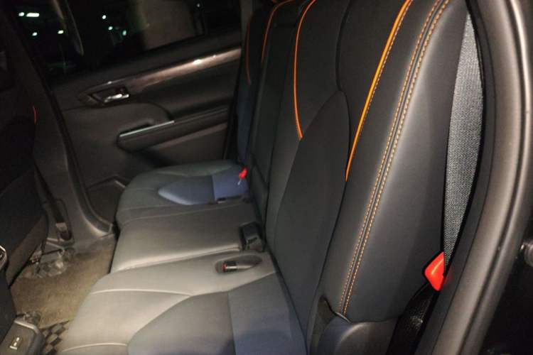 Used Toyota Crown Kluger 2024 2.5L HEV Four-Wheel Drive Premium Edition Left Rear Seat