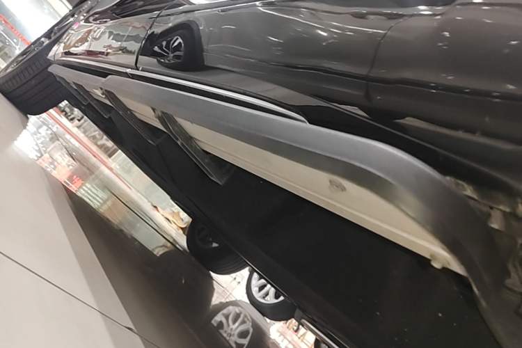 Used Toyota Crown Kluger 2024 2.0T All-Wheel-Drive Prestige Version Left Side Sill