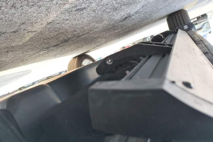 Used Toyota Crown Kluger 2024 2.5L HEV Four-Wheel Drive Premium Edition Left Side Sill
