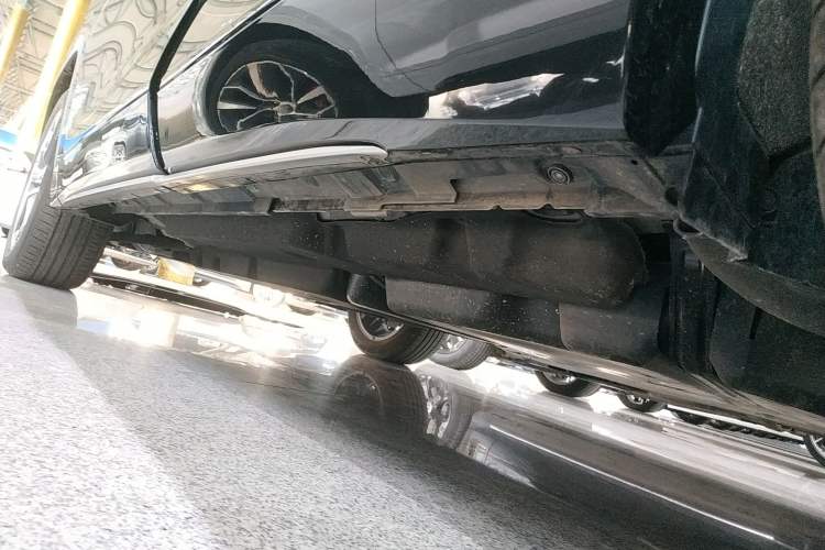 Used Toyota Crown Kluger 2024 2.5L HEV Four-Wheel Drive Premium Edition Left Side Sill