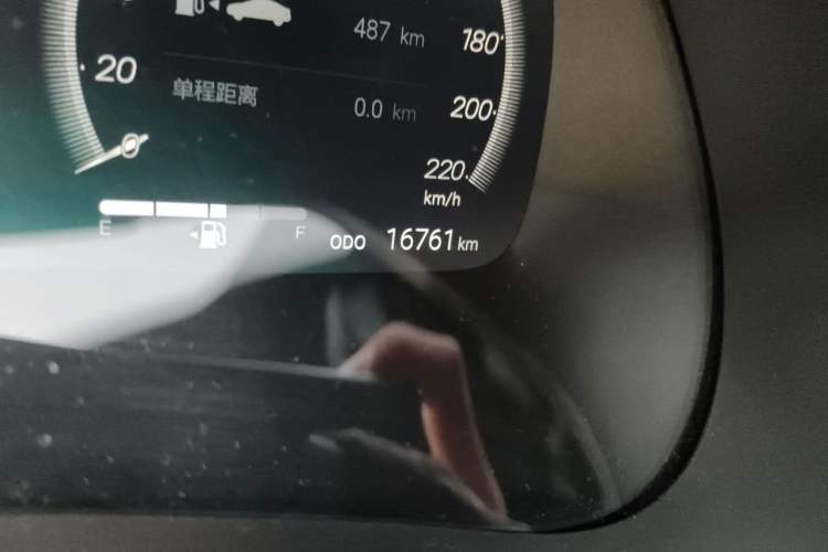 Used Toyota Crown Kluger 2024 2.5L HEV Four-Wheel Drive Premium Edition Odometer Close Up