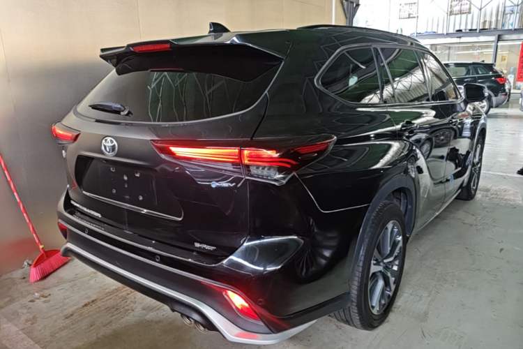Used Toyota Crown Kluger 2024 2.5L HEV Four-Wheel Drive Premium Edition Rear Right 45 Deg