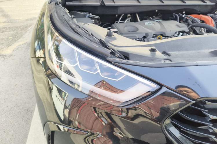 Used Toyota Crown Kluger 2024 2.5L HEV Four-Wheel Drive Premium Edition Right Front Headlight