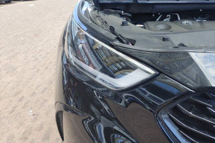 Used Toyota Crown Kluger 2024 2.5L HEV Four-Wheel Drive Luxury Edition Right Front Headlight
