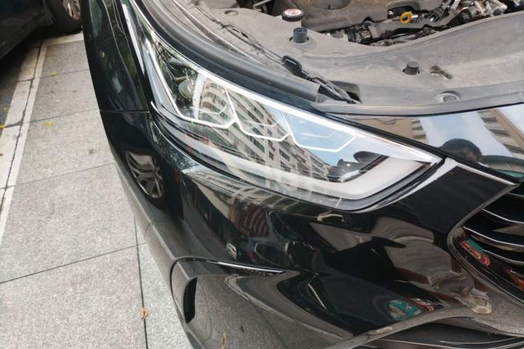 Used Toyota Crown Kluger 2024 2.5L HEV Four-Wheel Drive Premium Edition Right Front Headlight