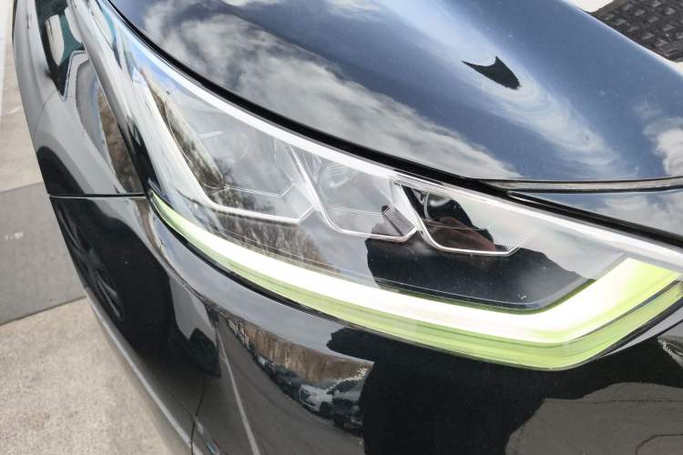 Used Toyota Crown Kluger 2024 2.5L HEV Four-Wheel Drive Luxury Edition Right Front Headlight