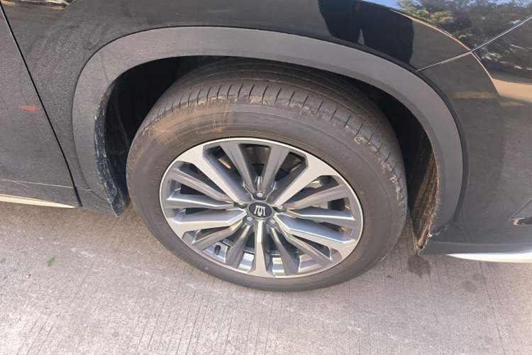 Used Toyota Crown Kluger 2024 2.5L HEV Four-Wheel Drive Premium Edition Right Front Wheel Hub