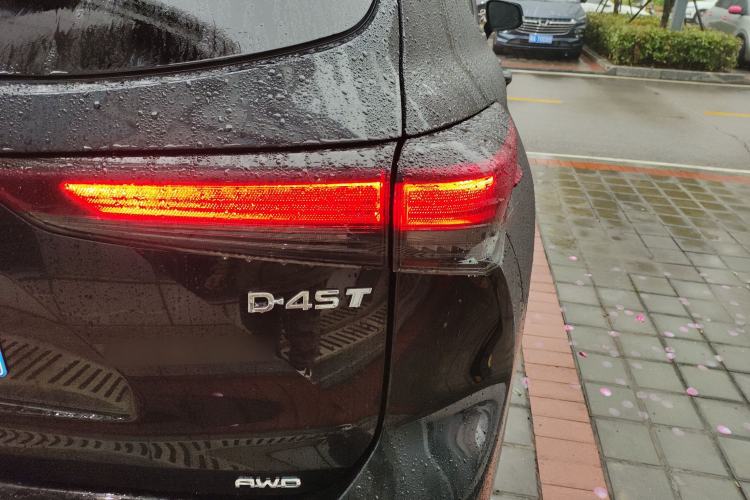 Used Toyota Crown Kluger 2024 2.0T All-Wheel Drive Enjoyment Version Right Rear Taillight