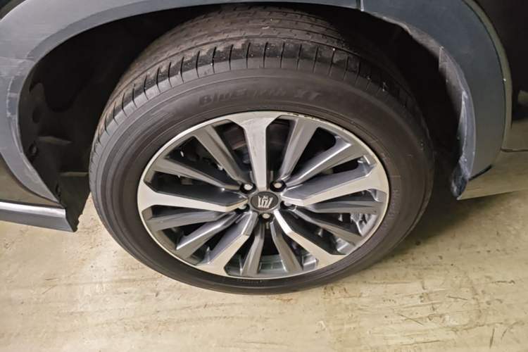 Used Toyota Crown Kluger 2024 2.5L HEV Four-Wheel Drive Premium Edition Right Rear Wheel Hub