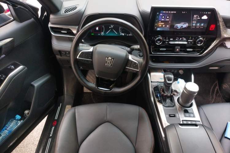 Used Toyota Crown Kluger 2024 2.5L HEV Four-Wheel Drive Premium Edition Steering Wheel