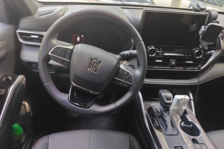 Used Toyota Crown Kluger 2024 2.5L HEV Four-Wheel Drive Luxury Edition Steering Wheel
