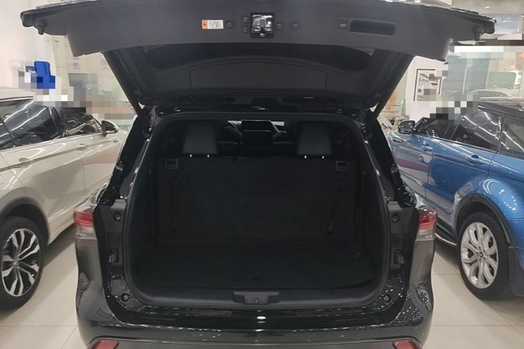 Used Toyota Crown Kluger 2024 2.0T All-Wheel-Drive Prestige Version Trunk