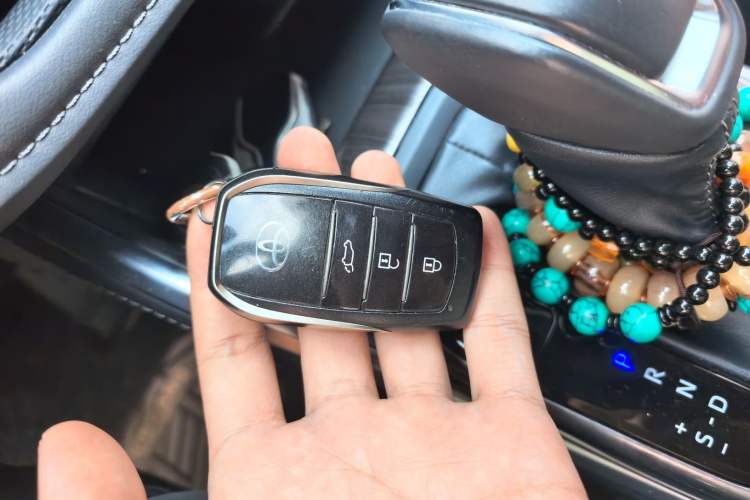 Used Toyota Crown Kluger 2024 2.5L HEV Four-Wheel Drive Premium Edition Vehicle Key