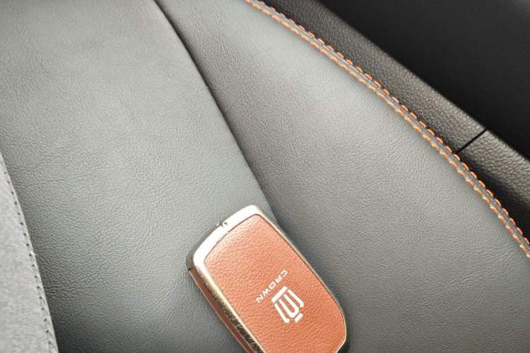 Used Toyota Crown Kluger 2024 2.5L HEV Four-Wheel Drive Premium Edition Vehicle Key
