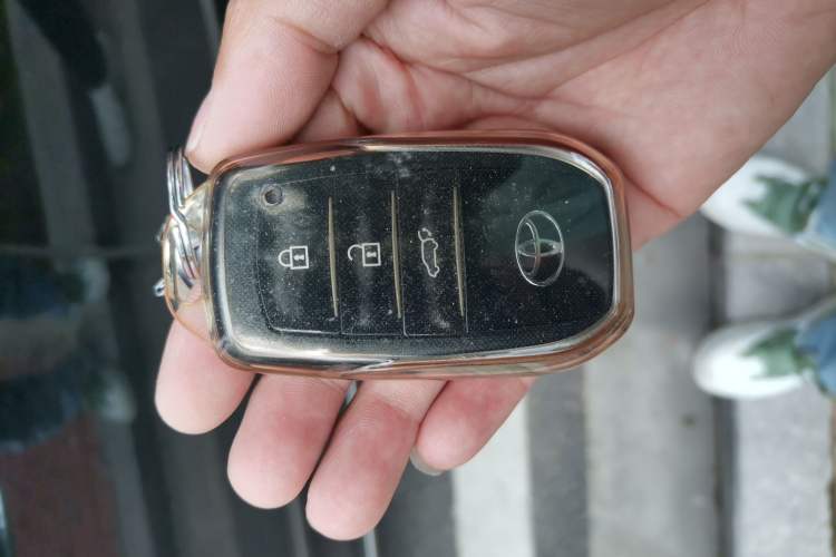 Used Toyota Crown Kluger 2024 2.5L HEV Four-Wheel Drive Premium Edition Vehicle Key