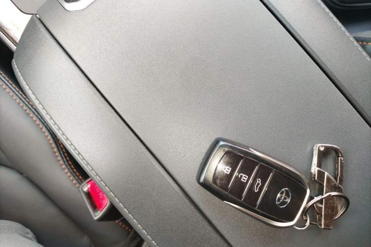Used Toyota Crown Kluger 2024 2.5L HEV Four-Wheel Drive Premium Edition Vehicle Key