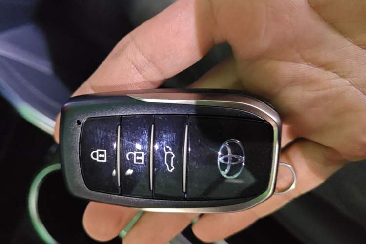 Used Toyota Crown Kluger 2024 2.5L HEV Four-Wheel Drive Premium Edition Vehicle Key