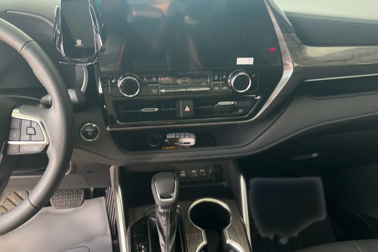 Used Toyota Crown Kluger 2024 2.5L HEV Four-Wheel Drive Premium Edition Audio And AC Panel