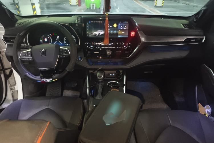 Used Toyota Crown Kluger 2024 2.5L HEV Four-Wheel Drive Flagship Edition Center Console