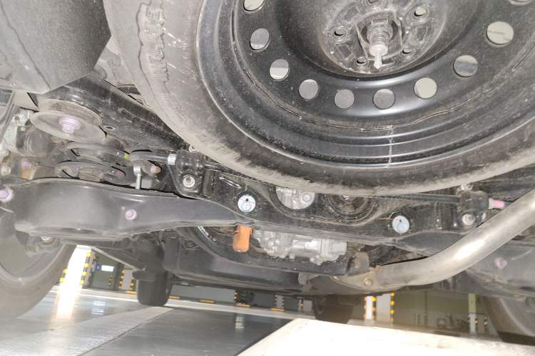 Used Toyota Crown Kluger 2024 2.5L HEV Four-Wheel Drive Premium Edition Chassis Rear