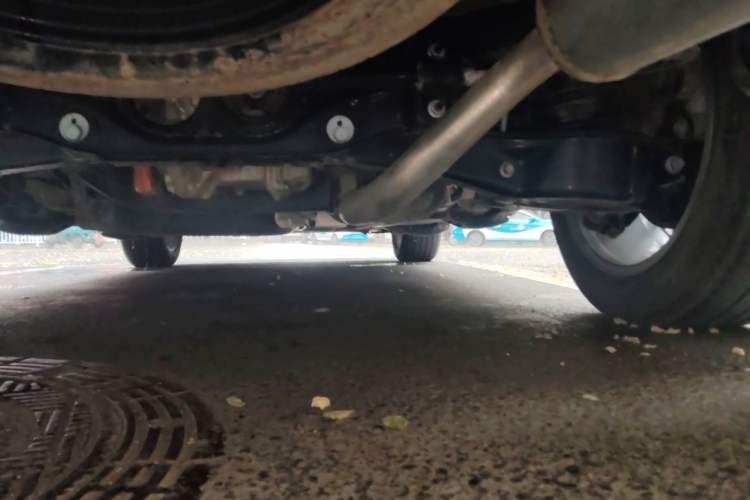Used Toyota Crown Kluger 2024 2.5L HEV Four-Wheel Drive Premium Edition Chassis Rear