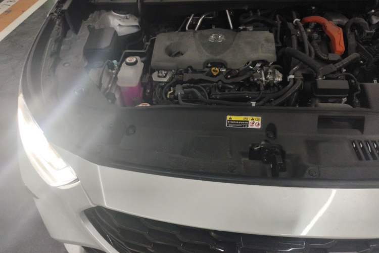 Used Toyota Crown Kluger 2024 2.5L HEV Four-Wheel Drive Flagship Edition Engine Bay Right