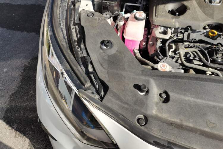 Used Toyota Crown Kluger 2024 2.5L HEV Four-Wheel Drive Premium Edition Engine Bay Right