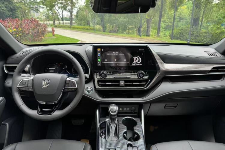 Used Toyota Crown Kluger 2024 2.5L HEV Four-Wheel Drive Premium Edition Interior 1