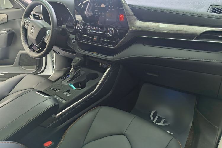Used Toyota Crown Kluger 2024 2.5L HEV Four-Wheel Drive Premium Edition Interior 7