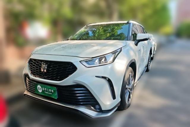 Używany Toyota Crown Kluger 2024 2.5L HEV Four-Wheel Drive Premium Edition