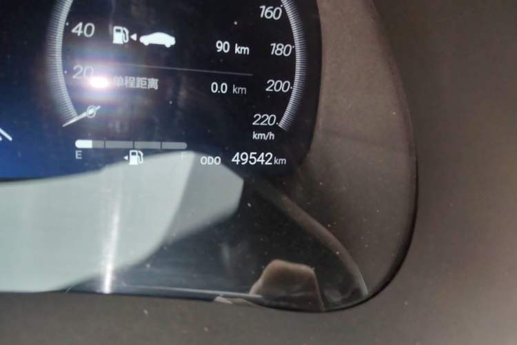 Used Toyota Crown Kluger 2024 2.5L HEV Four-Wheel Drive Premium Edition Odometer Close Up
