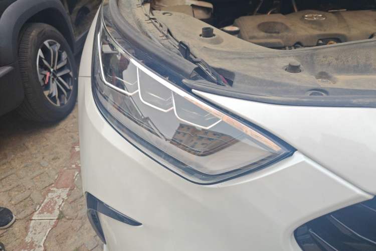 Used Toyota Crown Kluger 2024 2.5L HEV Four-Wheel Drive Premium Edition Right Front Headlight