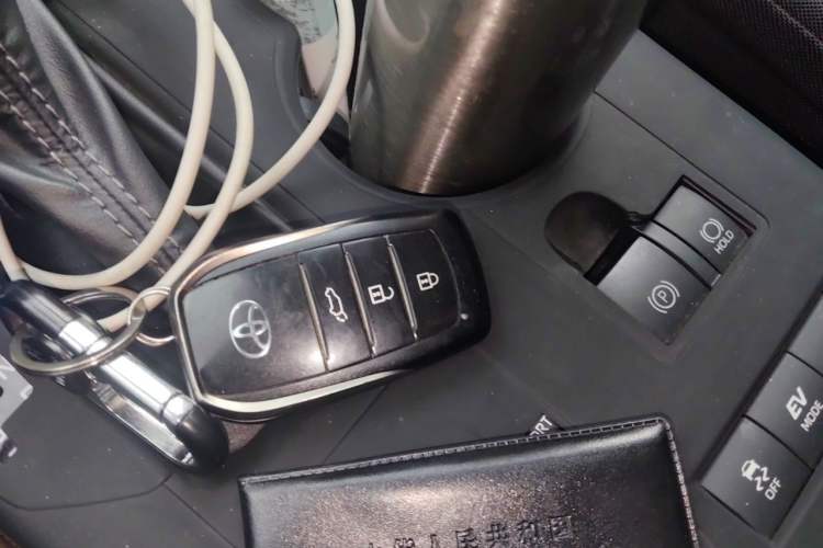 Used Toyota Crown Kluger 2024 2.5L HEV Four-Wheel Drive Premium Edition Vehicle Key