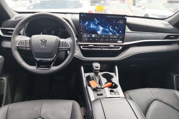 Used Toyota Crown Kluger 2026 Model 2.5L HEV All-Wheel-Drive Prestige Edition Center Console