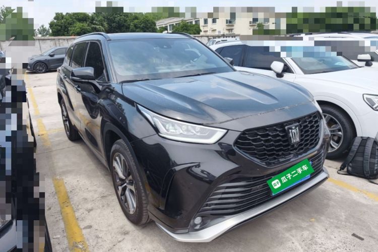 Used Toyota Crown Kluger 2026 Model 2.5L HEV All-Wheel-Drive Prestige Edition Front Right 45 Deg