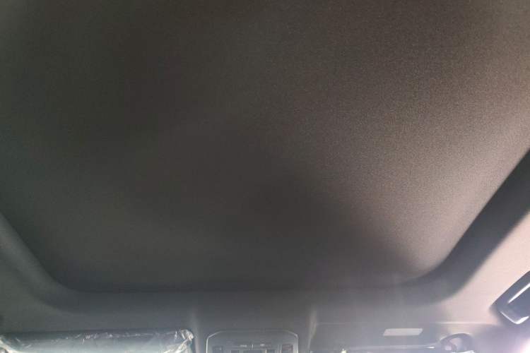 Used Toyota Crown Kluger 2026 Model 2.5L HEV Two-Wheel-Drive Luxury Edition Headliner