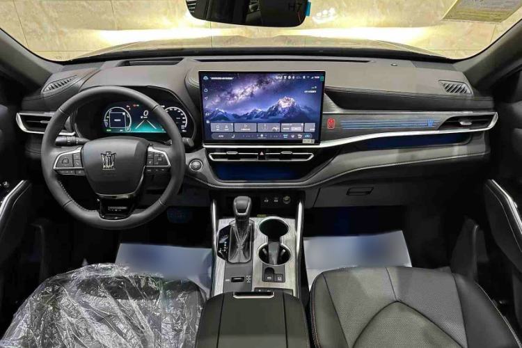 Used Toyota Crown Kluger 2026 Model 2.5L HEV All-Wheel-Drive Prestige Edition Interior 1