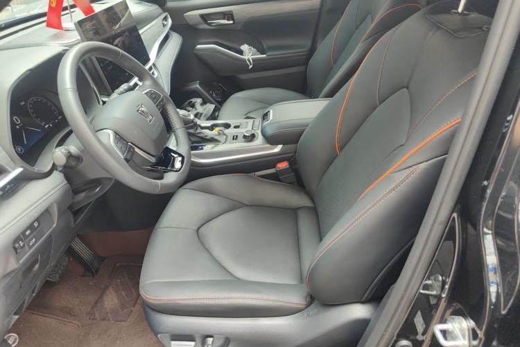 Used Toyota Crown Kluger 2026 Model 2.0T All-Wheel-Drive Dynamic Edition Left Front Seat