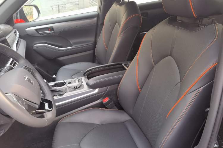 Used Toyota Crown Kluger 2026 Model 2.5L HEV All-Wheel-Drive Prestige Edition Left Front Seat