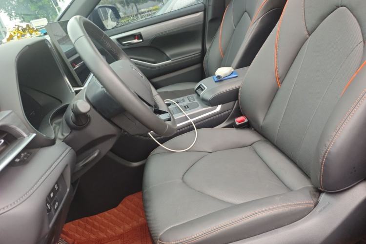 Used Toyota Crown Kluger 2026 Model 2.5L HEV All-Wheel-Drive Prestige Edition Left Front Seat